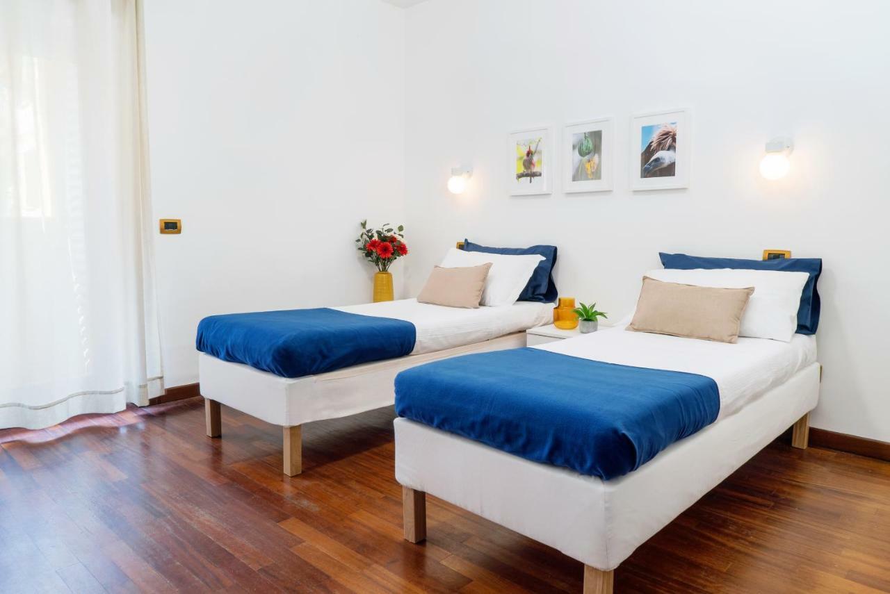 Four Bedroom Villa Near Metro Milano Esterno foto